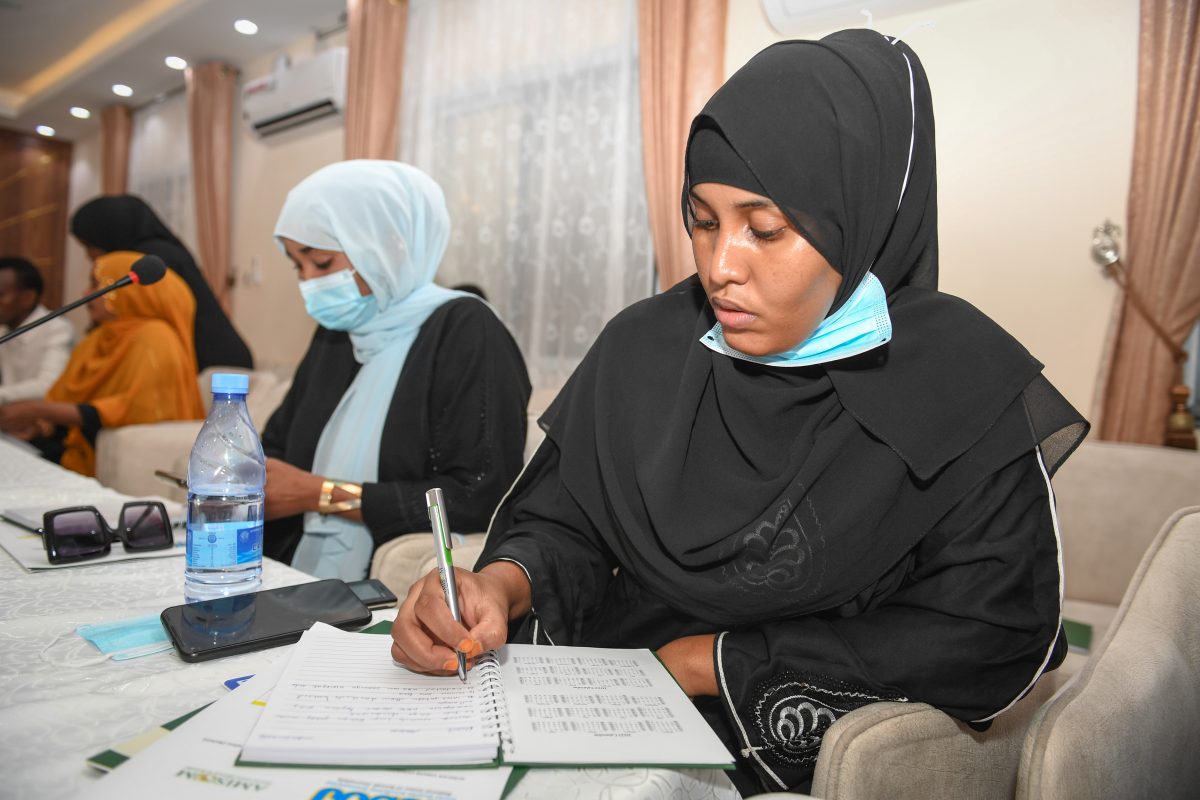 Photo byaimeevia Iwaria 4